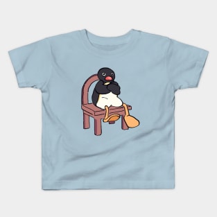 sulking sitting penguin meme / pingu Kids T-Shirt